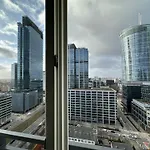 Centrum/ In Centre بيت شباب
