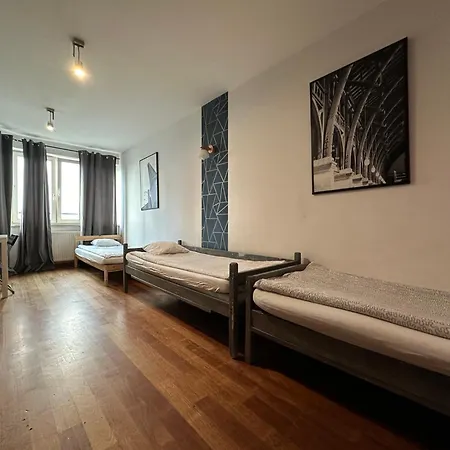 Hostel Centrum/ In Centre Varsó