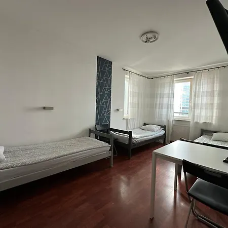 Hostal Centrum/ In Centre *