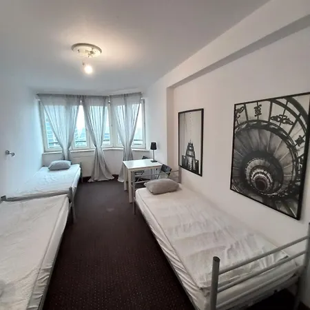 Centrum/ In Centre Hostel *